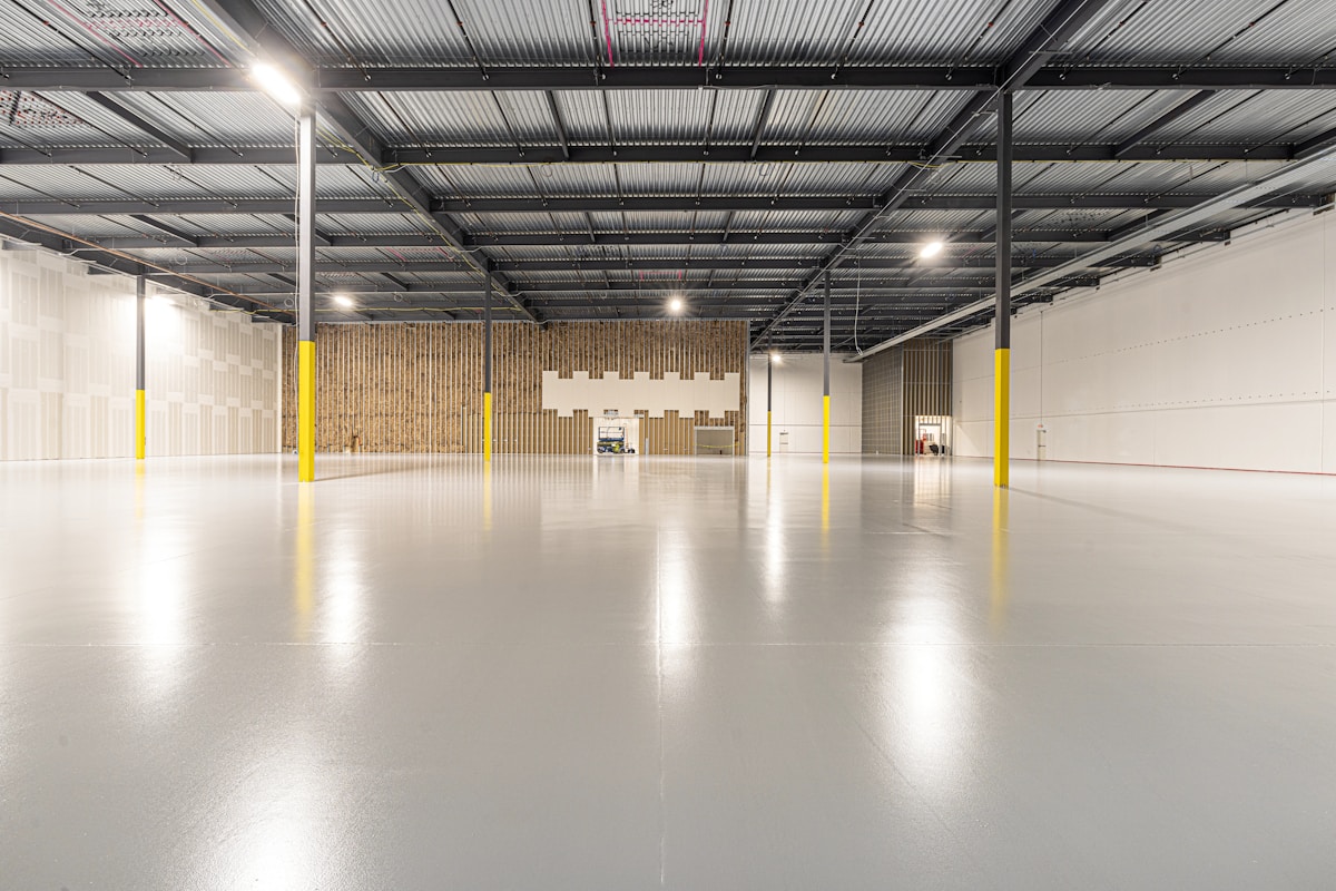 Polished commercial floor after deep cleaning